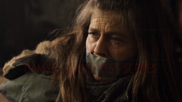 Linda Hamilton – Defiance [1080p] - Image 5