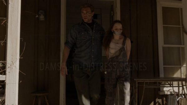 Justified, Kaitlyn Dever tape gagged 01