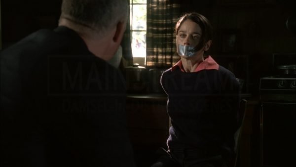 Prison Break, Robin Tunney chair tied and tape gagged 17