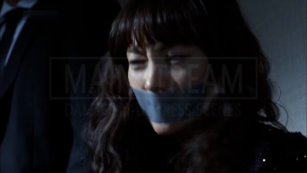 이나영 (Lee Na-Young) in 도망자- (The Fugitive) Plan B tied up and tape gagged 05