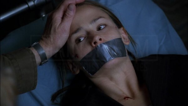 Jennifer Garner kidnapped strapped and tape gagged in Alias - 04