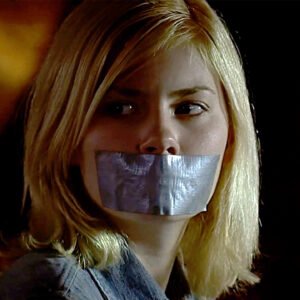 Elisha Cuthbert kidnapped, bound and tape gagged in 24 thumbnail