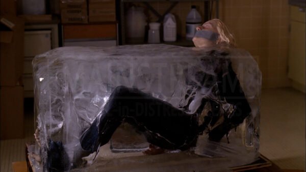 Elisabeth Moss kidnapped bound and tape gagged in Medium 07